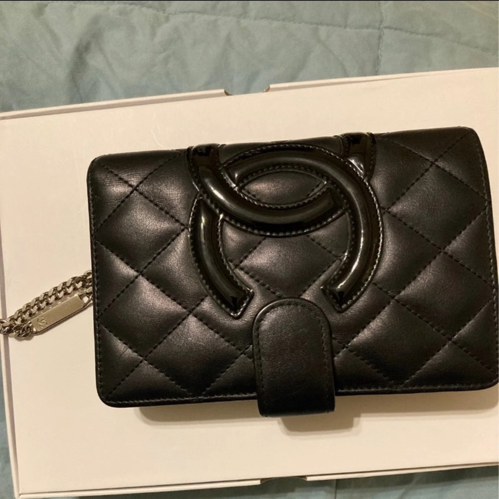 Chanel cambon wallet